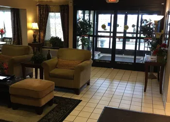 Baymont by Wyndham Paducah hotel thumbnail 2