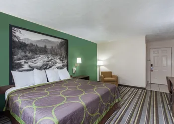 Syracuse Inn hotel thumbnail 8