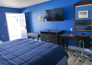 Apollo Lodge and RV Park hotel thumbnail 5