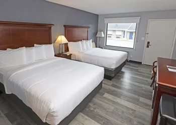 Sunrise Inn Williamstown hotel thumbnail 8