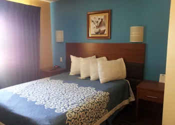 Days Inn by Wyndham Vernal hotel thumbnail 7