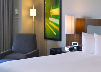 Doubletree by Hilton Newark - Fremont hotel thumbnail 8