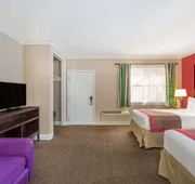 Ramada by Wyndham Miami Springs/Miami International Airport hotel detail image 4