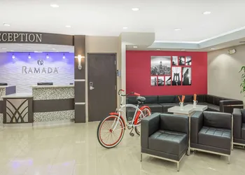 Ramada by Wyndham Miami Springs/Miami International Airport hotel thumbnail 3