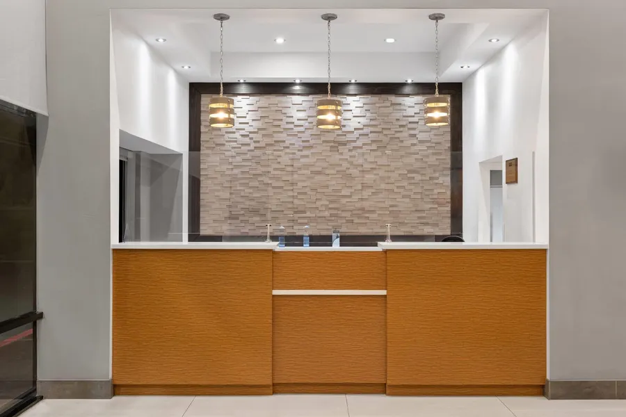 Travelodge Inn & Suites by Wyndham Anaheim on Disneyland Dr hotel detail image 2