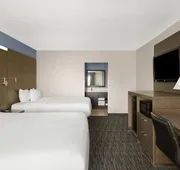 Travelodge Inn & Suites by Wyndham Anaheim on Disneyland Dr hotel detail image 5