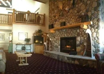 Oveson Pelican Lake Resort and Inn hotel thumbnail 3