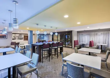La Quinta Inn by Wyndham Pigeon Forge-Dollywood hotel thumbnail 3