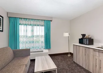La Quinta Inn by Wyndham Pigeon Forge-Dollywood hotel thumbnail 8