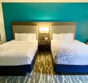 La Quinta Inn & Suites by Wyndham Kokomo hotel detail image 3