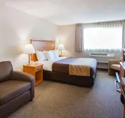 Quality Inn Kirkland hotel detail image 3