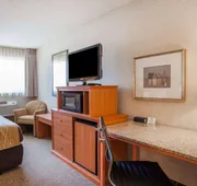 Quality Inn Kirkland hotel detail image 5