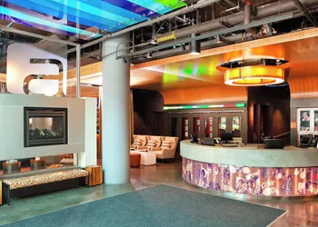 Aloft by Marriott Chicago Downtown River North hotel thumbnail 2