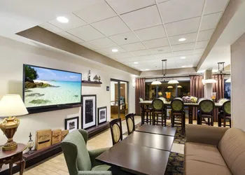 Hampton Inn Mount Dora hotel thumbnail 3