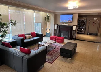 Glengate Hotel & Suites hotel thumbnail 6