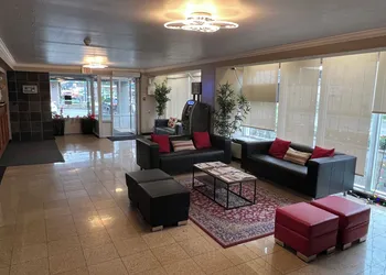 Glengate Hotel & Suites hotel thumbnail 7