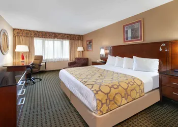 Baymont by Wyndham Franklin hotel thumbnail 7