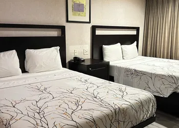Valley Inn hotel thumbnail 7