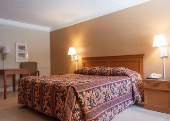 America's Inn - Houston hotel thumbnail 4