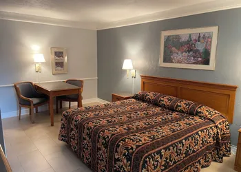 America's Inn - Houston hotel thumbnail 8