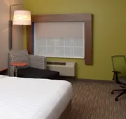Holiday Inn Express Mount Pleasant-Scottdale by IHG hotel detail image 5