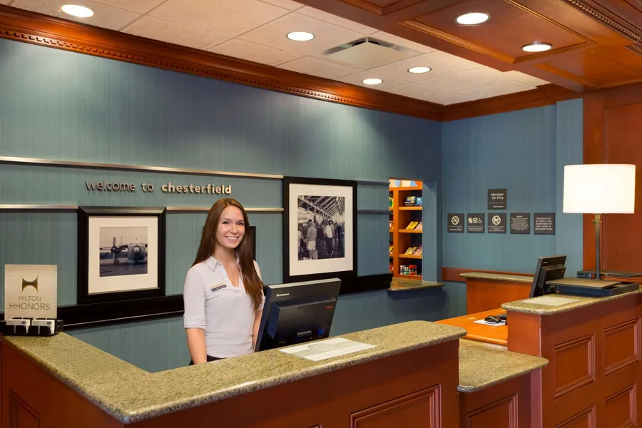 Hampton Inn & Suites Detroit/Chesterfield Township hotel detail image 2