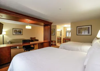 Hampton Inn & Suites Detroit/Chesterfield Township hotel thumbnail 7