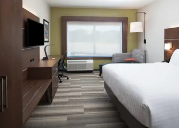 Holiday Inn Express & Suites Ruston by IHG hotel thumbnail 6