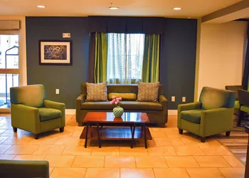 Baymont by Wyndham Midland Center hotel thumbnail 2