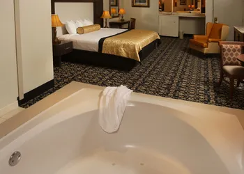 The Claridge Hotel hotel thumbnail 4