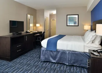 Holiday Inn Express & Suites Peekskill-Lower Hudson Valley by IHG hotel thumbnail 3