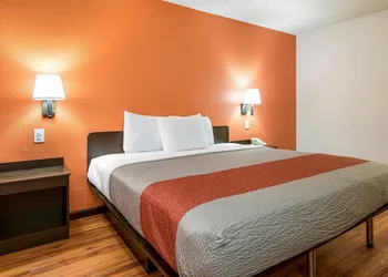Motel 6 Grove City, OH hotel thumbnail 8