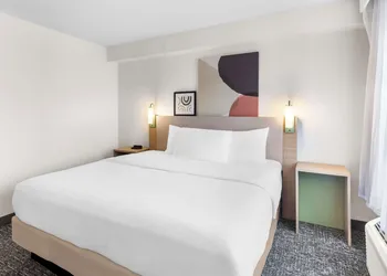 Spark by Hilton Augusta hotel thumbnail 7