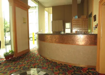 Tropicana Suite Hotel hotel thumbnail 4