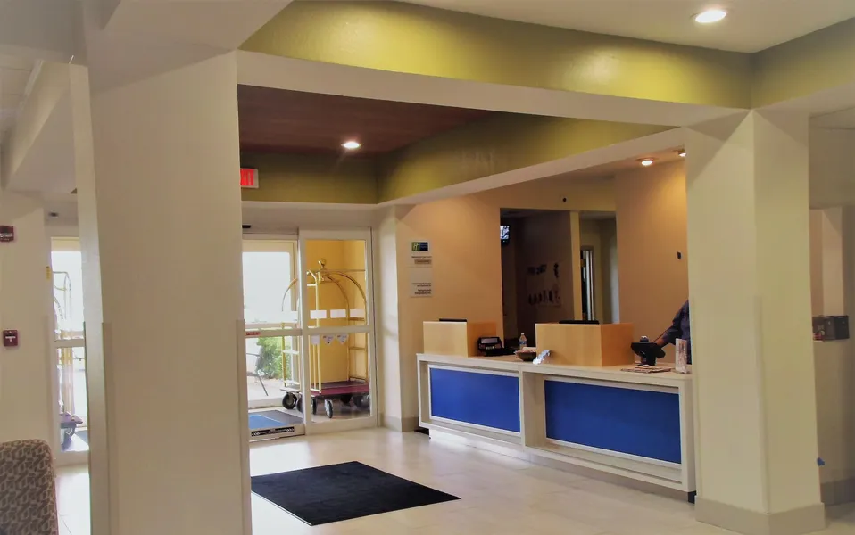 Holiday Inn Express Hotel & Suites Tampa-Fairgrounds-Casino by IHG hotel detail image 2