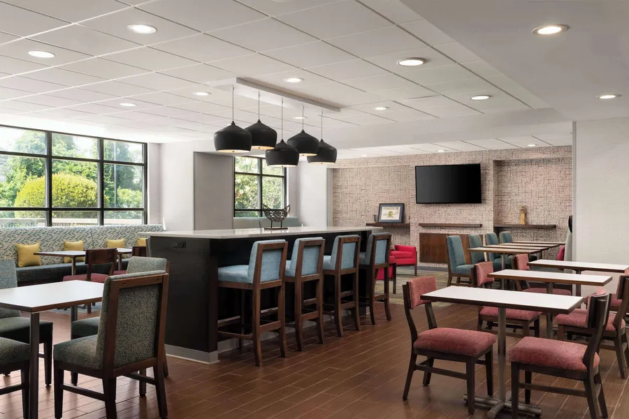 Hampton Inn Spring Lake Fayetteville hotel detail image 2
