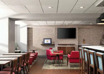 Hampton Inn Spring Lake Fayetteville hotel thumbnail 3