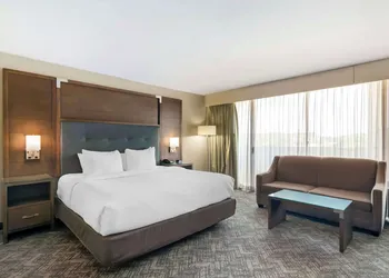 Best Western Plus Kansas City Sports Complex Hotel hotel thumbnail 5