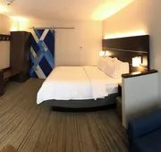 Holiday Inn Express & Suites Hannibal - Medical Center by IHG hotel detail image 4