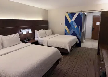 Holiday Inn Express & Suites Hannibal - Medical Center by IHG hotel thumbnail 8