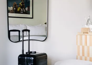 Short Stories Hotel hotel thumbnail 7