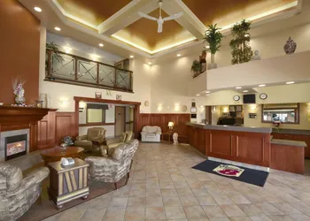 Super 8 by Wyndham Fort St. John BC hotel thumbnail 2