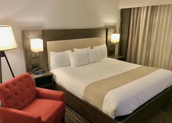 Country Inn & Suites by Radisson, Rochester-Pittsford/Brighton, NY hotel thumbnail 3