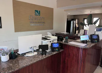 Quality Inn & Suites Yuma hotel thumbnail 5