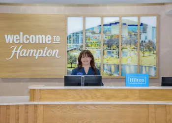 Hampton Inn Huntsville-Arsenal/South Pkway hotel thumbnail 4