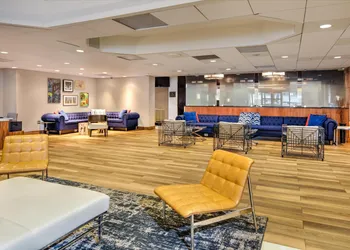 DoubleTree by Hilton Hotel & Suites Pittsburgh Downtown hotel thumbnail 3