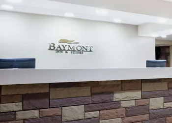 Baymont by Wyndham Columbus/Rickenbacker hotel thumbnail 2