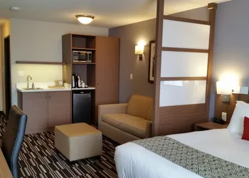 Microtel Inn & Suites By Wyndham Bonnyville hotel thumbnail 7