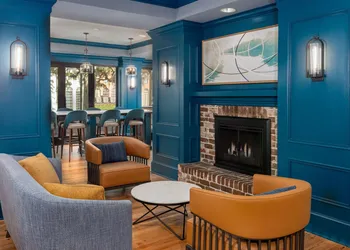 Hampton Inn Savannah-Historic District hotel thumbnail 3