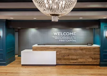 Hampton Inn Savannah-Historic District hotel thumbnail 4
